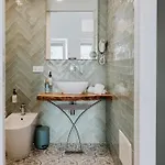Biancomora Bed and Breakfast 4*