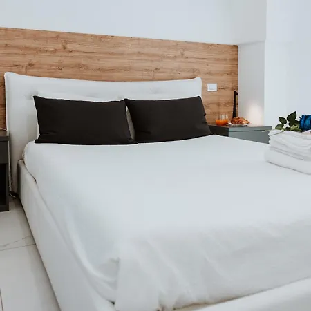 Biancomora فندق مبيت وإفطار Crispiano