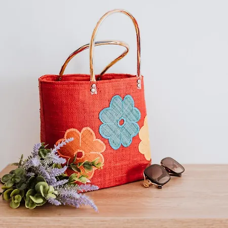 Biancomora Bed & Breakfast 4*