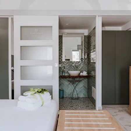 Bed & Breakfast Biancomora 4*