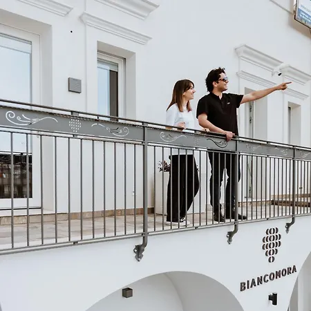 Biancomora فندق مبيت وإفطار Crispiano